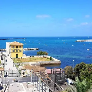Almare - Sea Front Appartamento